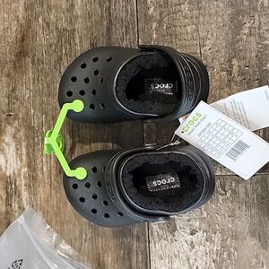 Toddler Size 5 Lined Crocs